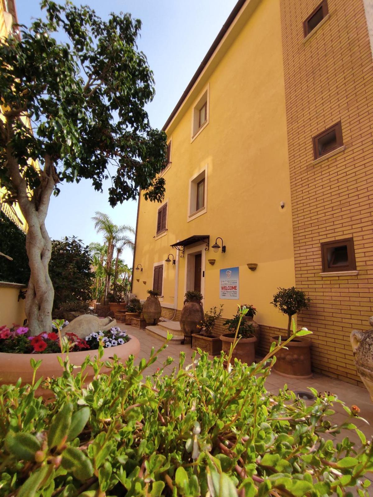 B&B Villa Colomba Αγκριτζέντο Εξωτερικό φωτογραφία